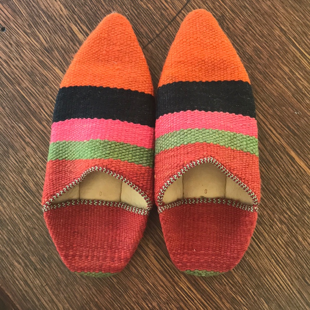 Moroccan babouche slippers size 8.5/9